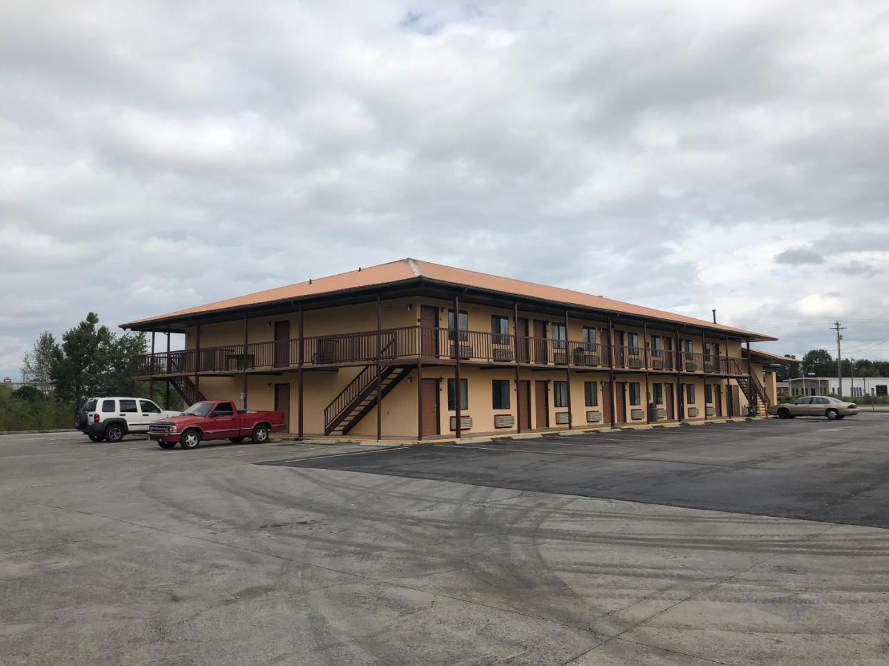 Motor Inns Of America Madisonville 외부 사진